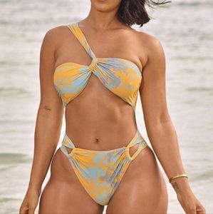 whisked away icon swim